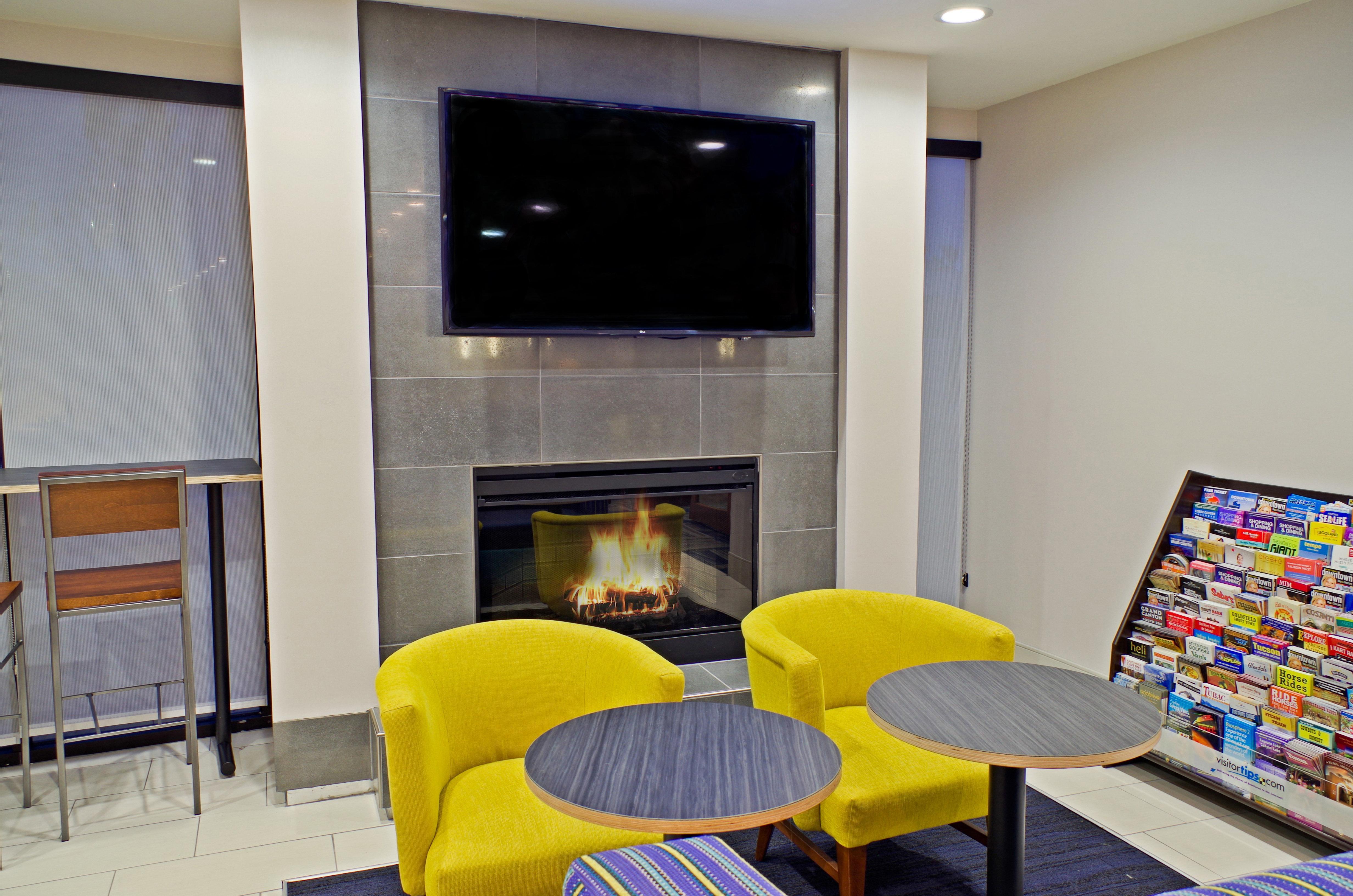 Holiday Inn Express & Suites - Phoenix North - Scottsdale By Ihg Buitenkant foto
