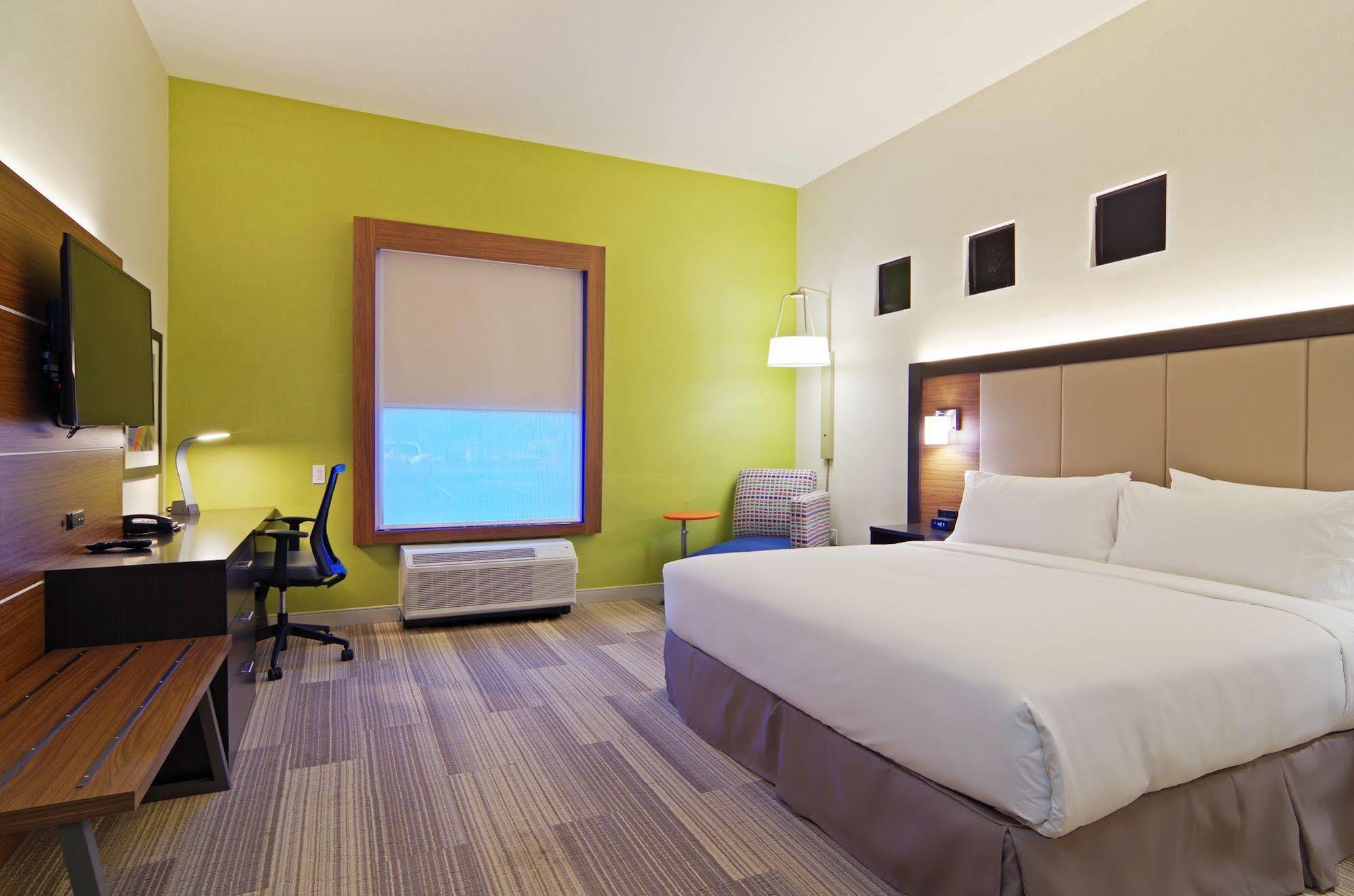 Holiday Inn Express & Suites - Phoenix North - Scottsdale By Ihg Buitenkant foto